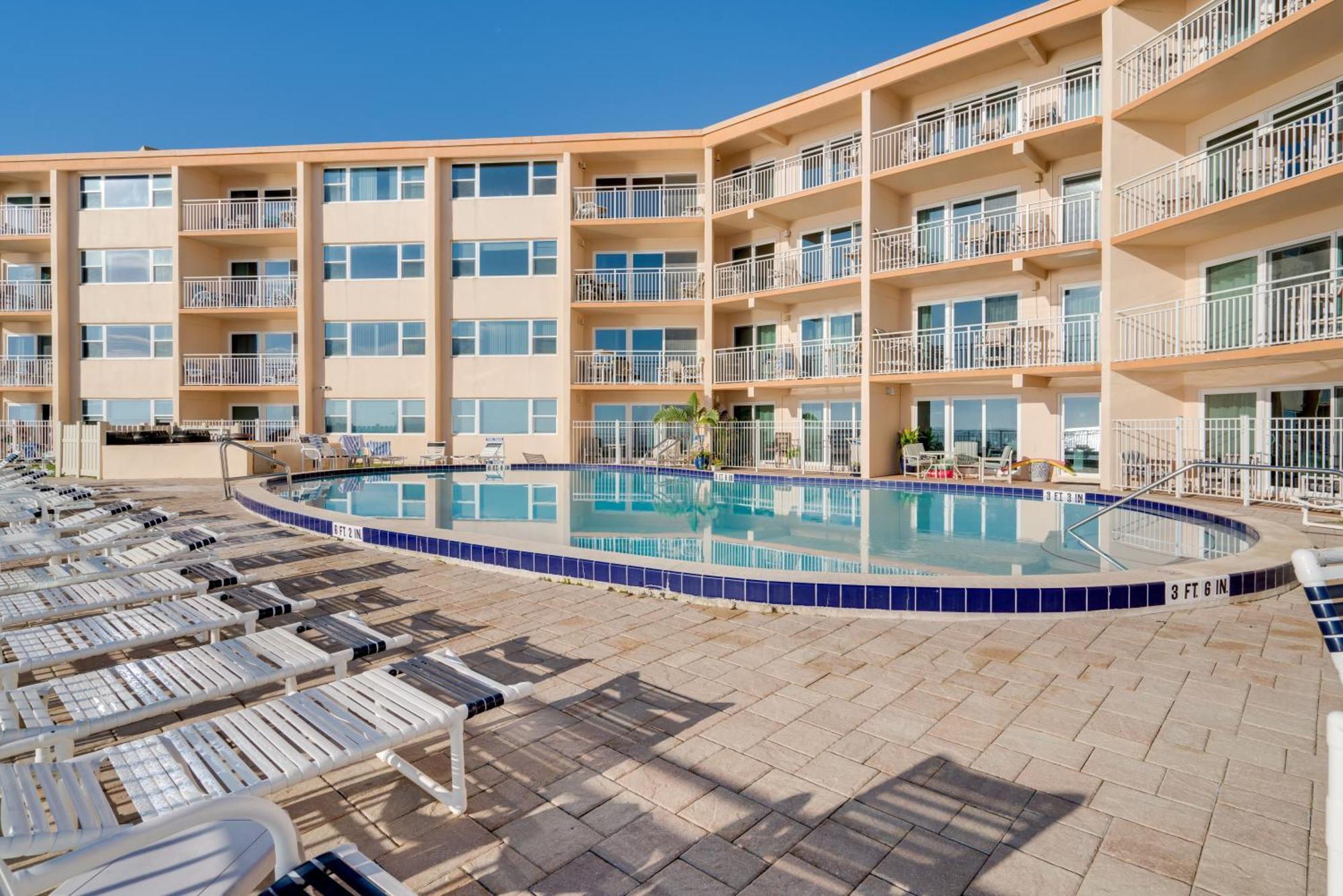 ساتيلايت بيتش Paradise Beach Club - Oceanfront And Penthouse المظهر الخارجي الصورة