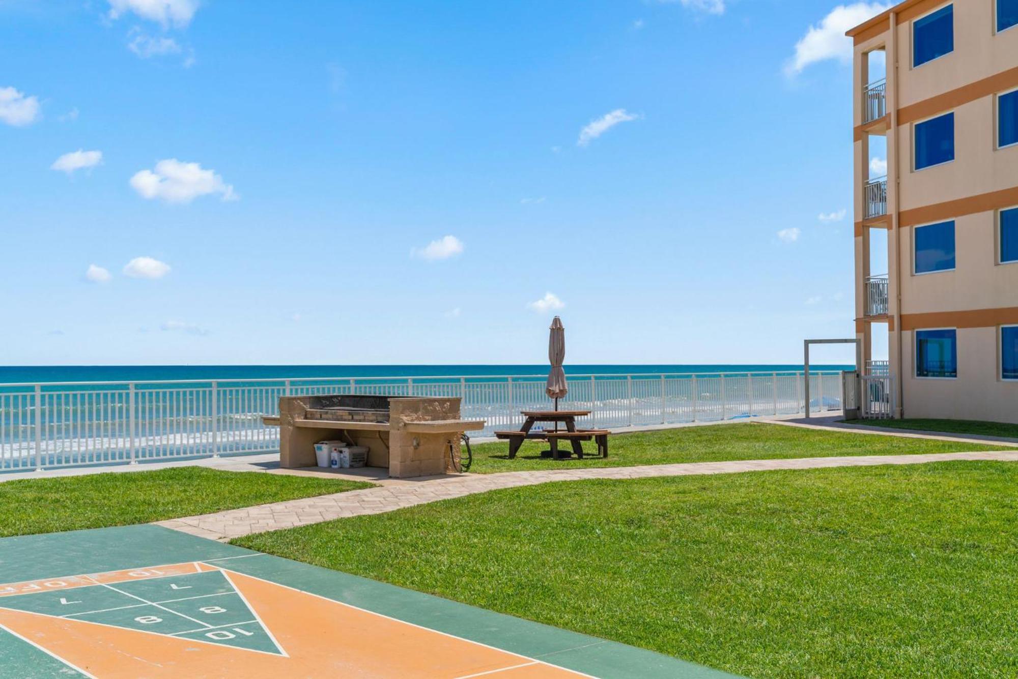 ساتيلايت بيتش Paradise Beach Club - Oceanfront And Penthouse المظهر الخارجي الصورة
