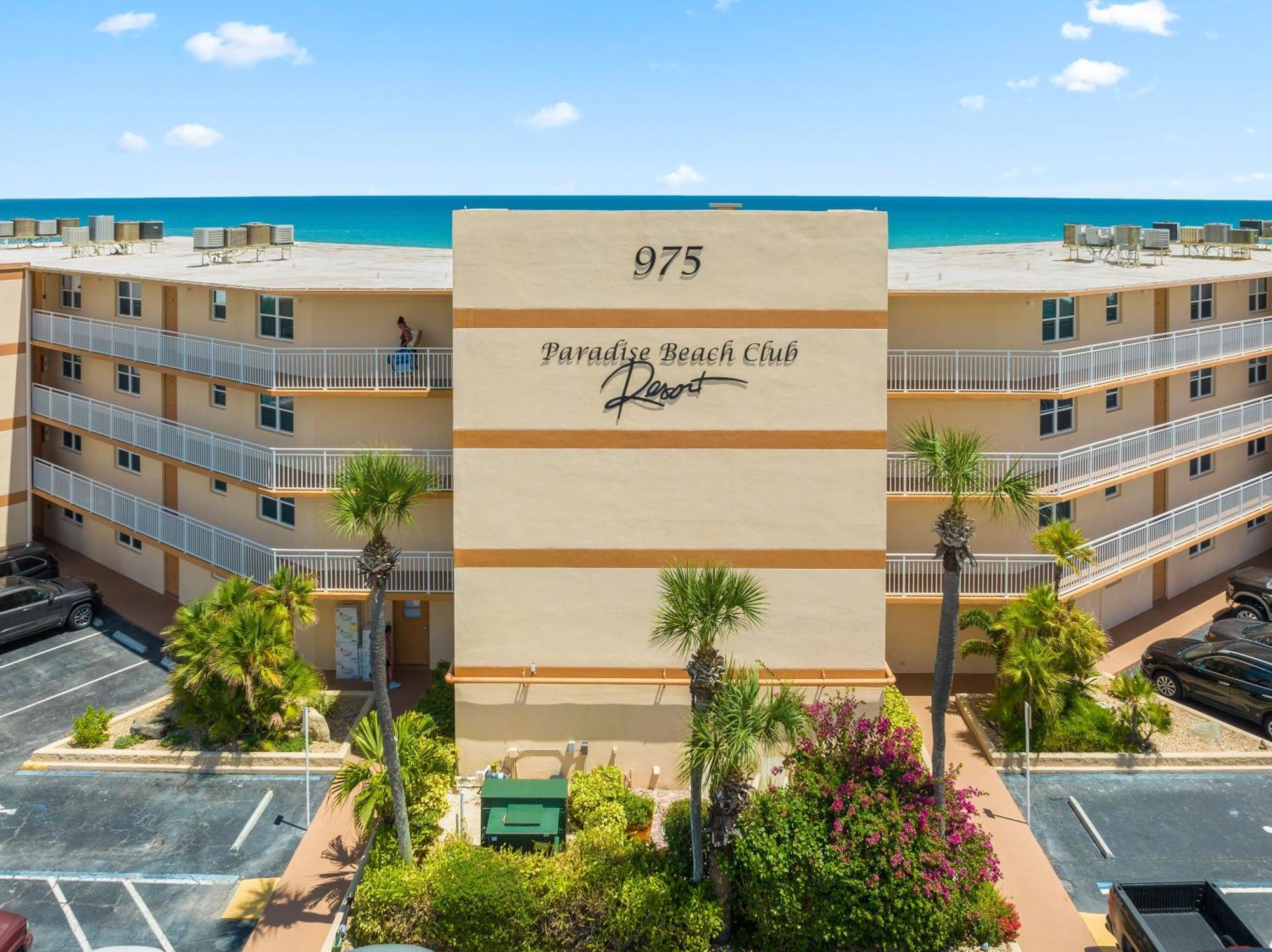 ساتيلايت بيتش Paradise Beach Club - Oceanfront And Penthouse المظهر الخارجي الصورة